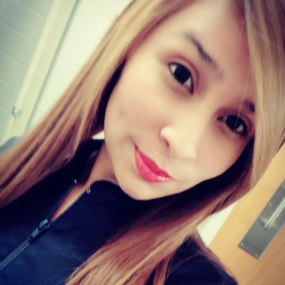 Meet your Posher, Jazmin - Picture 1 of 1